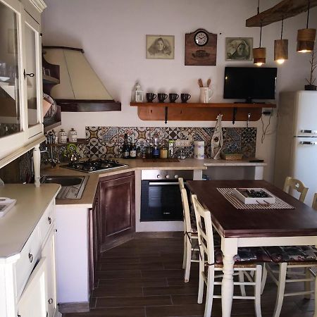 Villa Sa Pruna Oliena Extérieur photo
